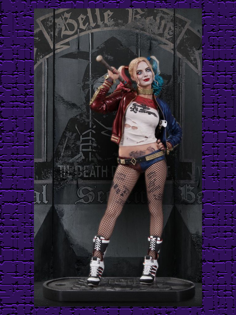 SuicideSquadHQStatue01